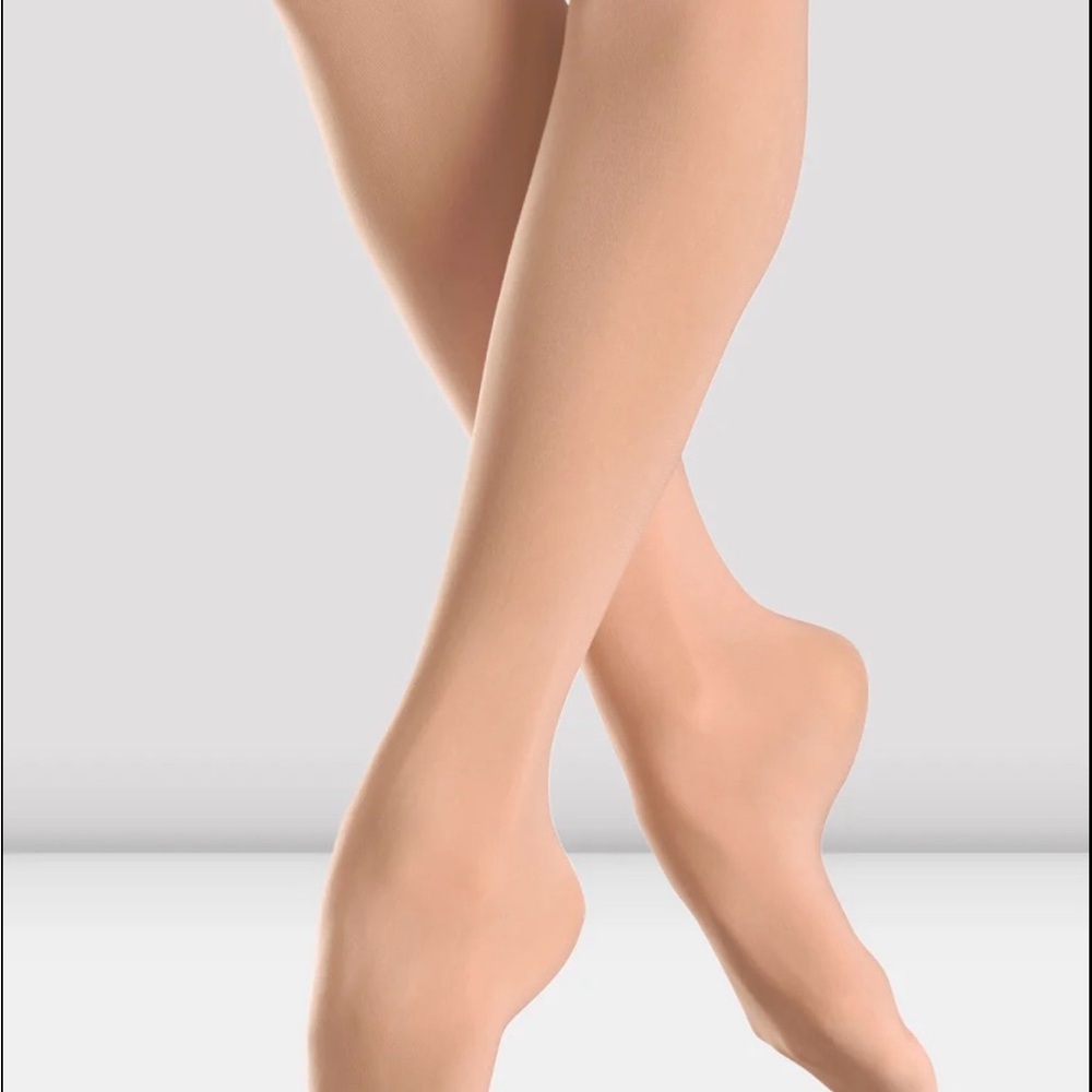 Brand new in package! Girls Bloch Dance Tights Pink Size CHM(see Sizing photo)